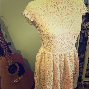 H&M beautiful lacy vintage boho dress in cream