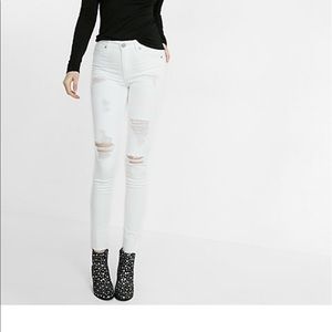 Mid Rise express white distressed Jean leggings