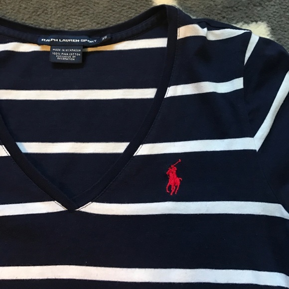 Ralph Lauren Sport V neck. - Picture 2 of 2