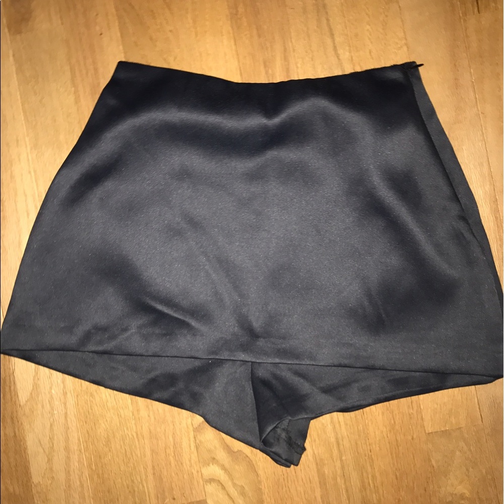Black Tobi Skort