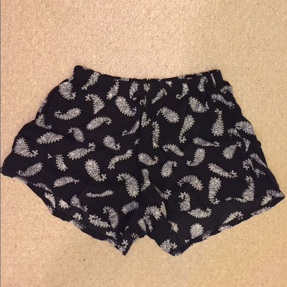 Brandy Melville shorts