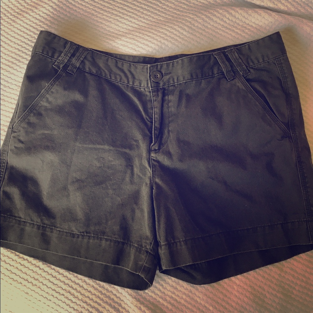 Calvin Klein Jeans gray shorts size 14 never worn