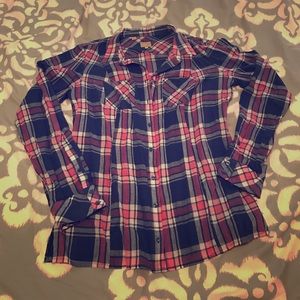 Guess button up flannel