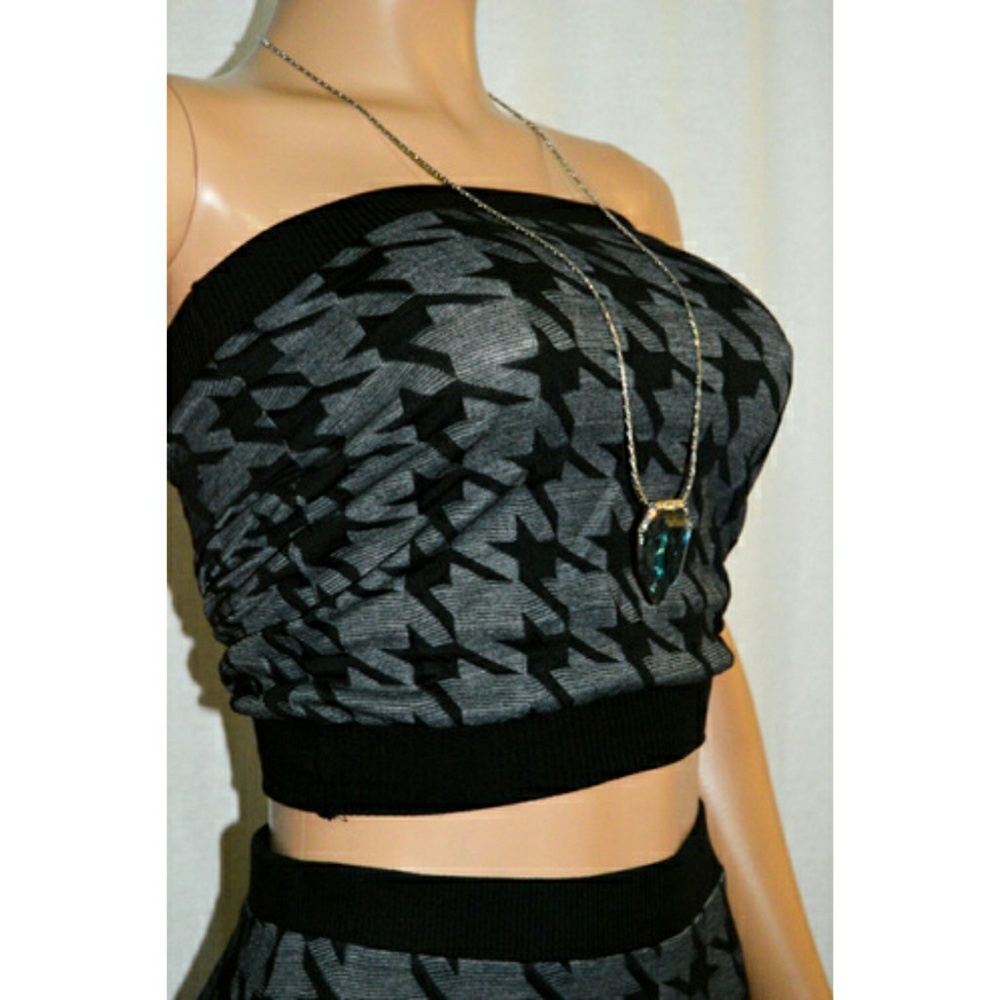 Heather Gray & Black Houndstooth Crop Tube Top