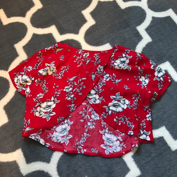 Forever 21 crop top. NWT - Picture 2 of 3