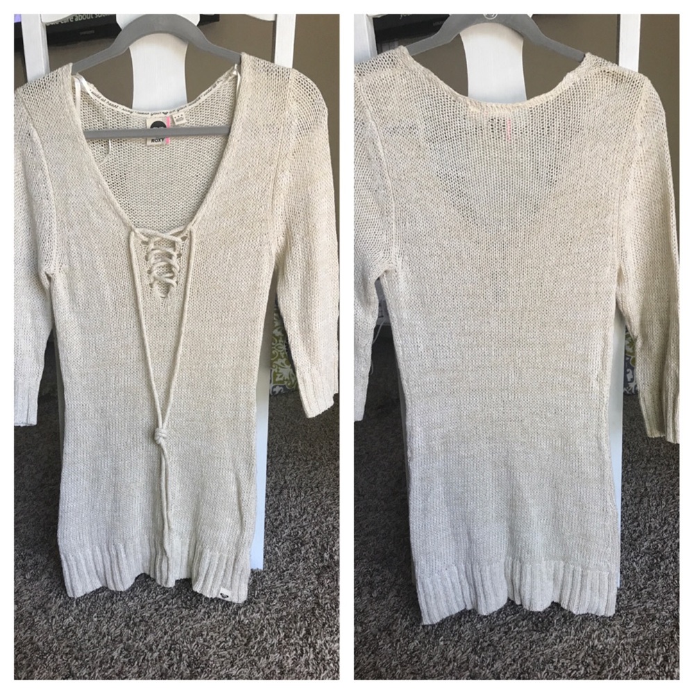 Roxy beige knit sweater