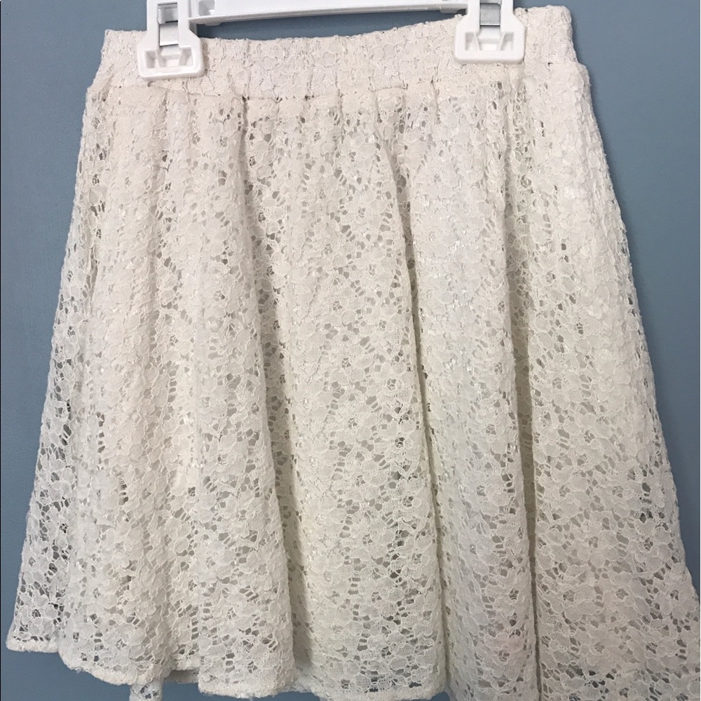 White lace skirt