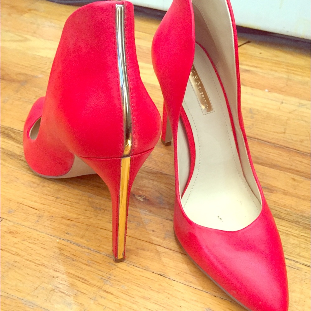 BCBG Red Orange Pumps with Metallic Stripe