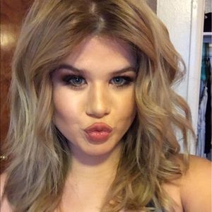 Meet your Posher, Micalah