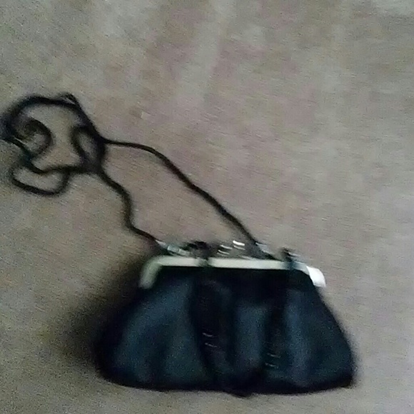 Little black clutch - Picture 3 of 3