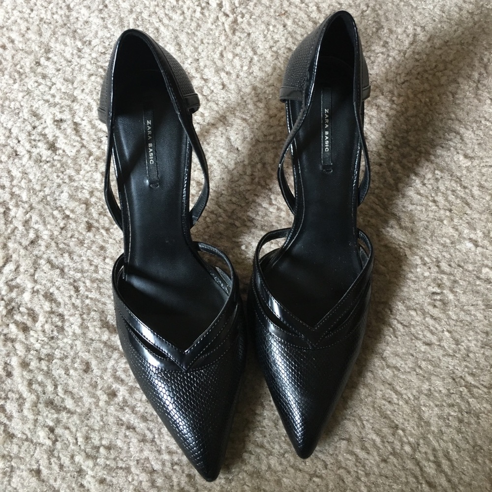 Used Zara basics, barely warn - Picture 3 of 3