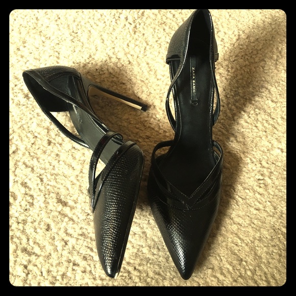 Used Zara basics, barely warn - Picture 2 of 3