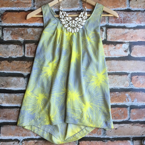 blazers-don't-have-to-be-boring top, sz S, M, 2, 4 - Picture 3 of 4