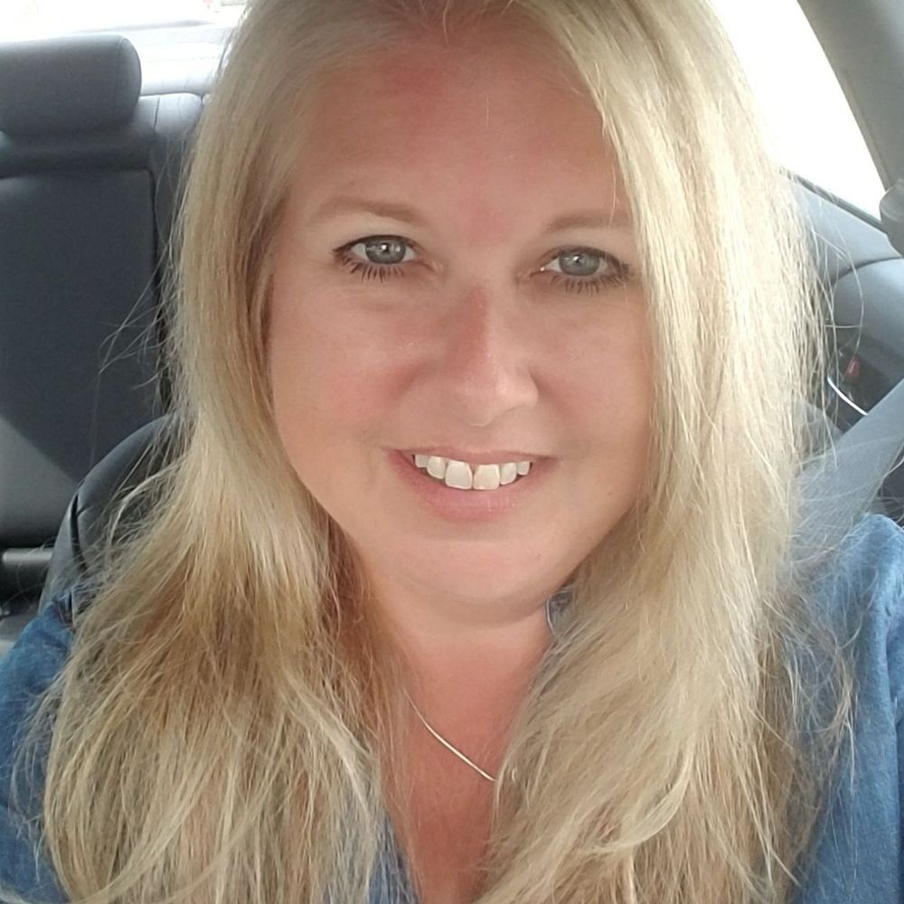 Meet your Posher, Tiffany