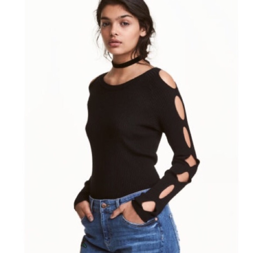H&M Cut-Out Sweater