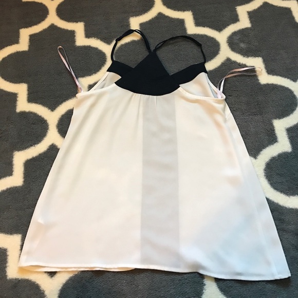 Forever 21 top. - Picture 2 of 3