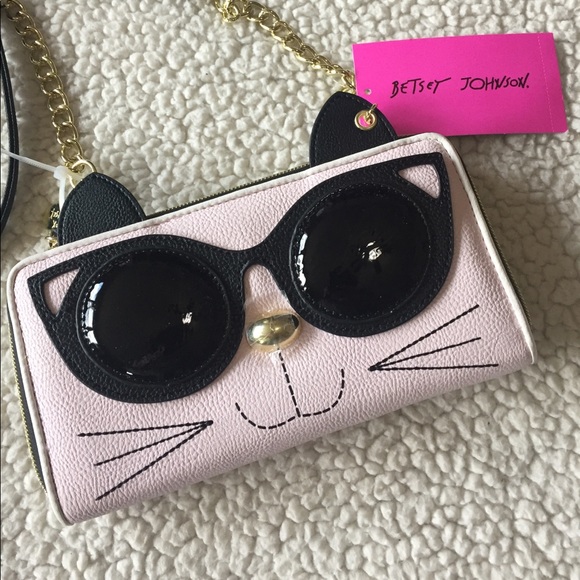 Betsey Johnson Handbags - 😽HP😽NWT! BETSEY JOHNSON  WALLET ON A STRING