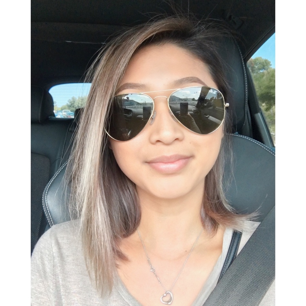 Meet your Posher, Vy