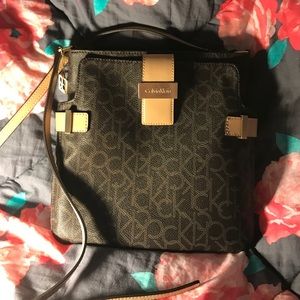 Calvin Klein cross body