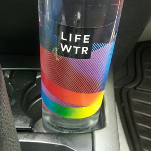 Meet your Posher, Carmelle