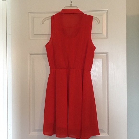 Lovely summer dress - Picture 2 of 3