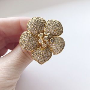 Ariella Collection Gold Flower Statement Ring SATC