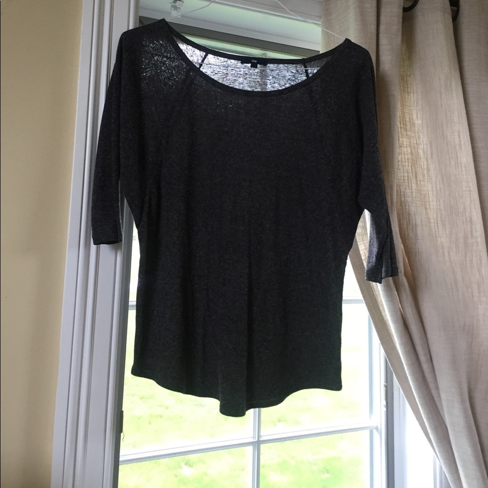 Simple quarter sleeve