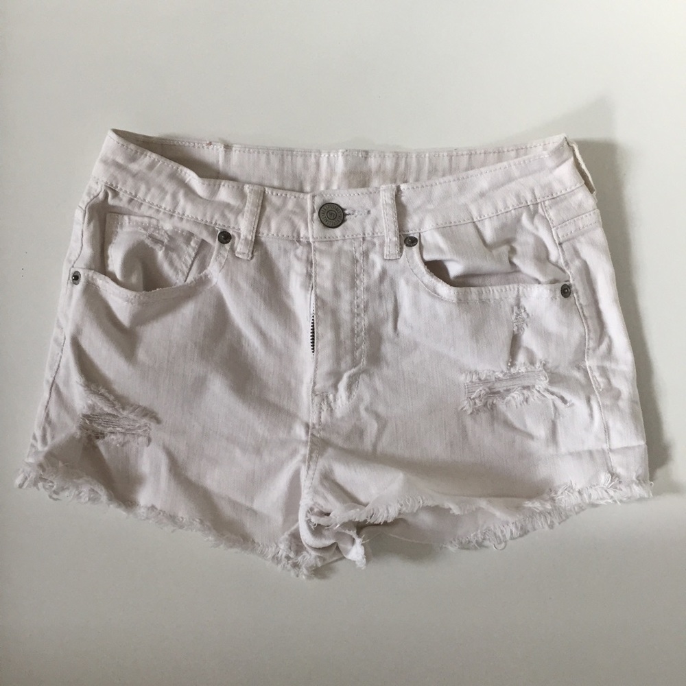 White highwaisted Jeans