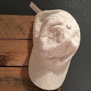 Lace ball cap