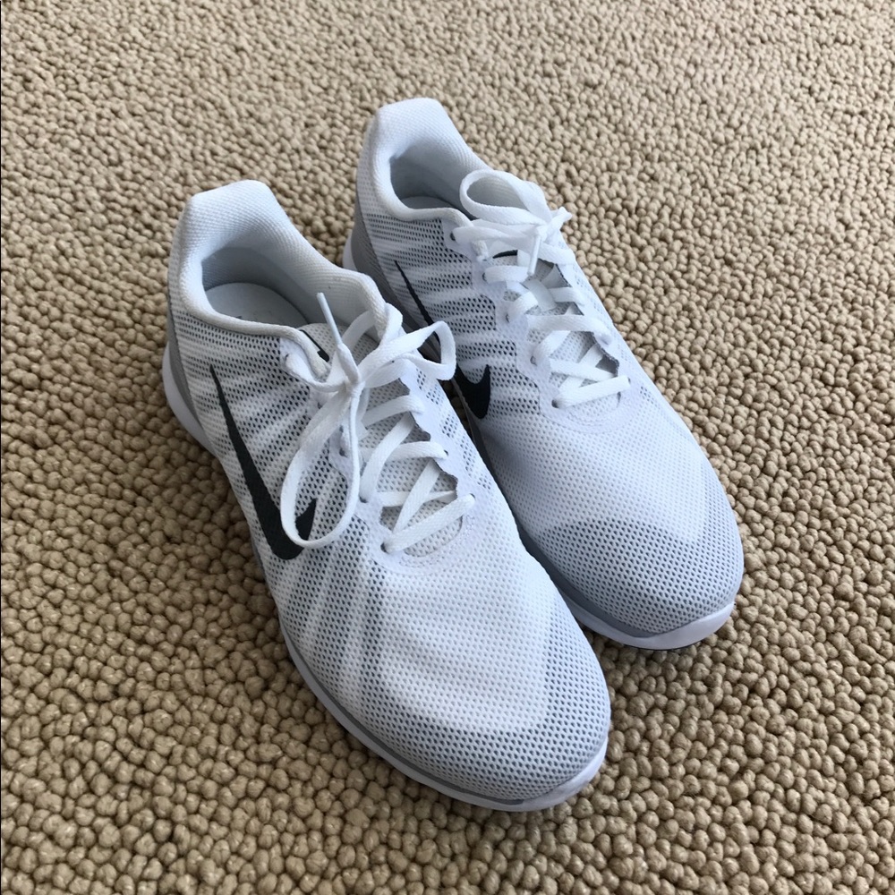 New WOMENS white Nike sneakers. Size 10.