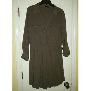 *PLUS*  Button Up dress