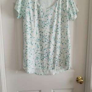 LuLaRoe Medium Classic T - Bird Print