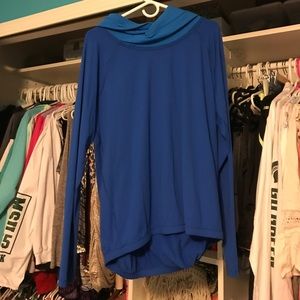 Lululemon sweatshirt