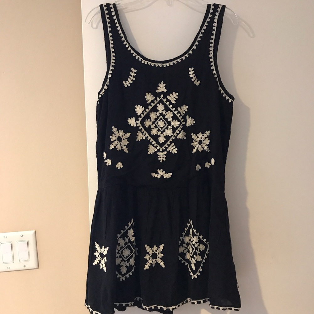 Embroidered Short Dress With Tags