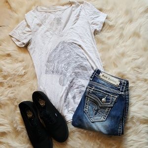 Light grey headdress Indian t-shirt