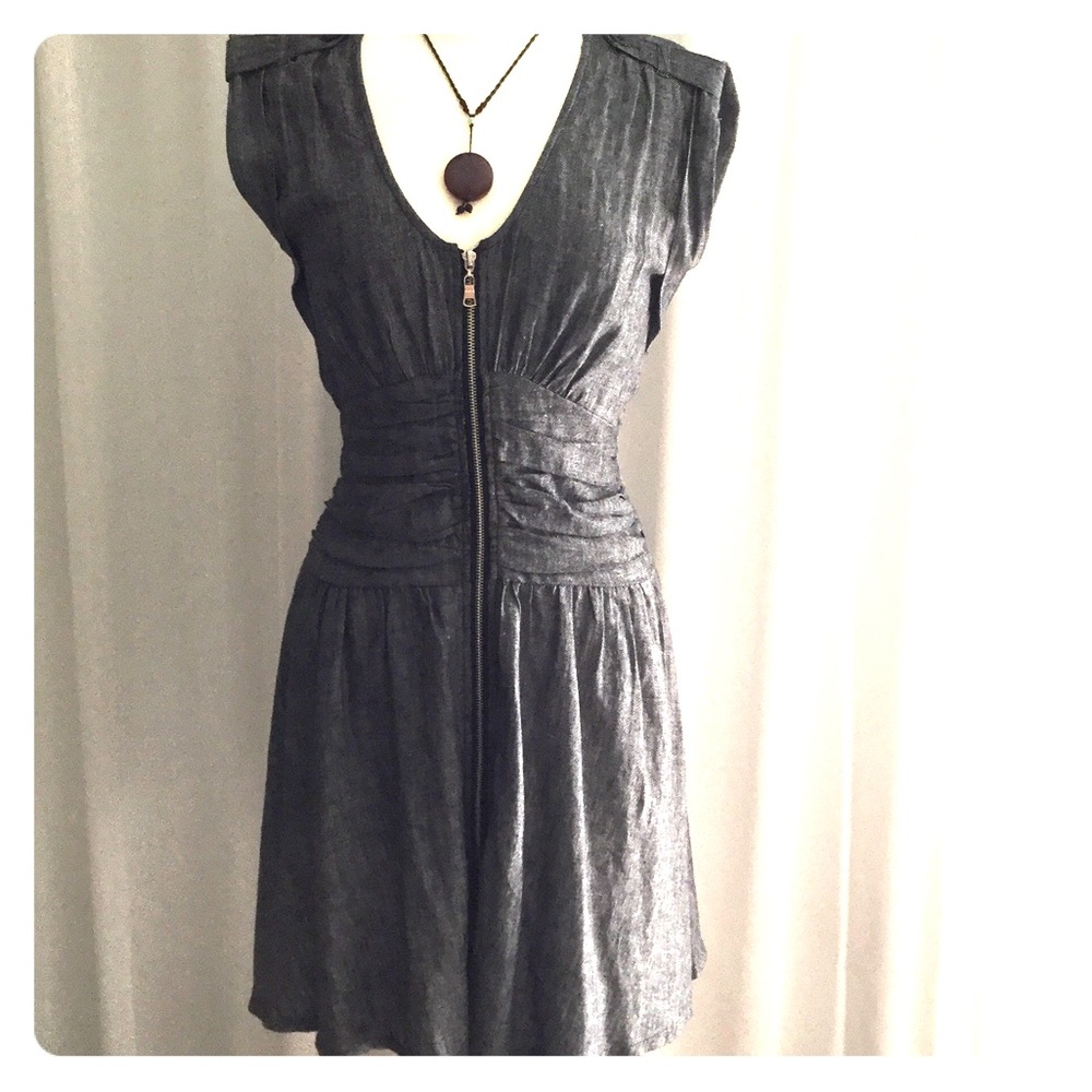 Zipper front grey dress with cinched waist