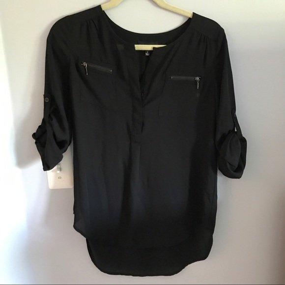 Black blouse - Picture 1 of 3