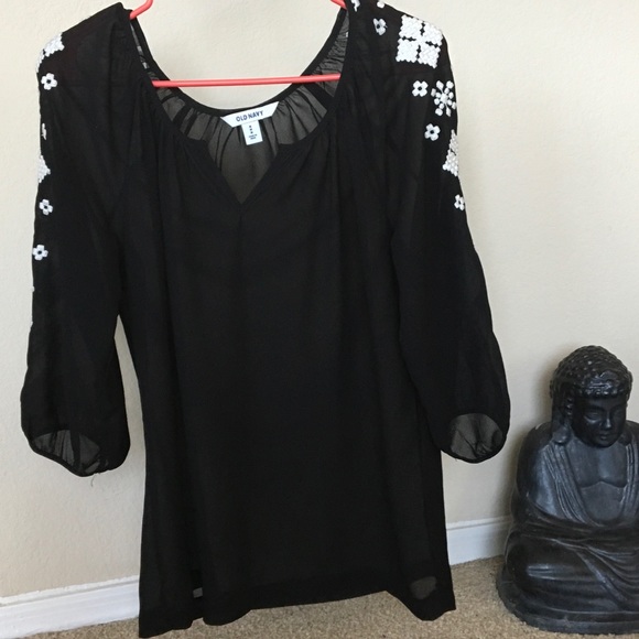 Old Navy Tops - OLD NAVY Peasant Black Top white Embroidery MEDIUM