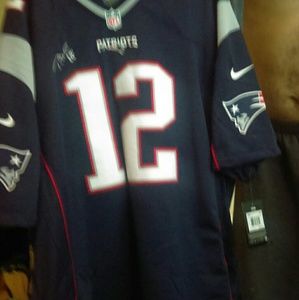 Patriots Jersey wit tag and signature