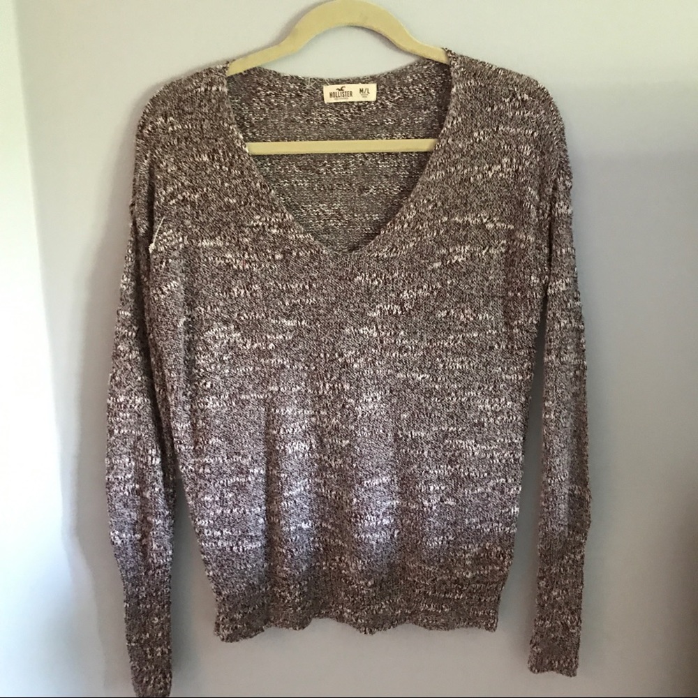 Hollister  sweater