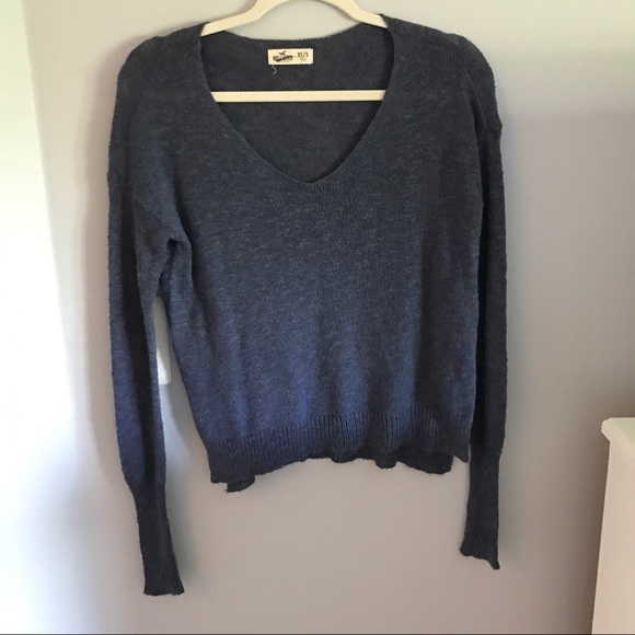 Hollister sweater - Picture 1 of 3