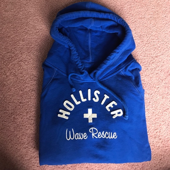 Hollister Sweatshirt! - Picture 2 of 5