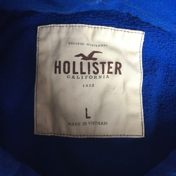 Hollister Sweatshirt! - Picture 4 of 5