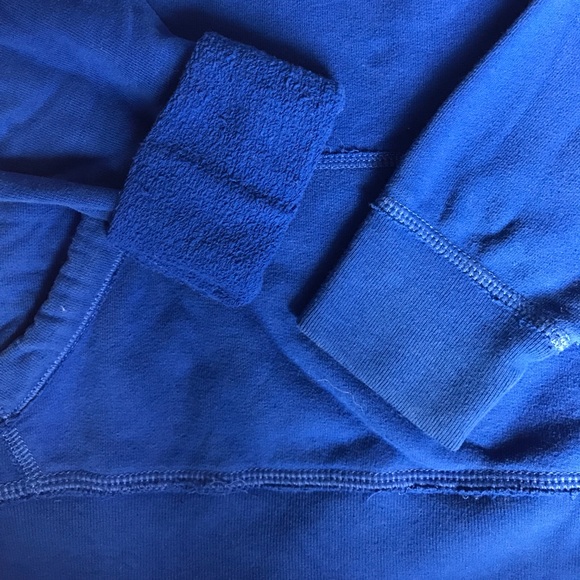 Hollister Sweatshirt! - Picture 5 of 5