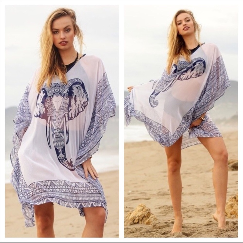 HOST PICK❤ White / Blue cover up