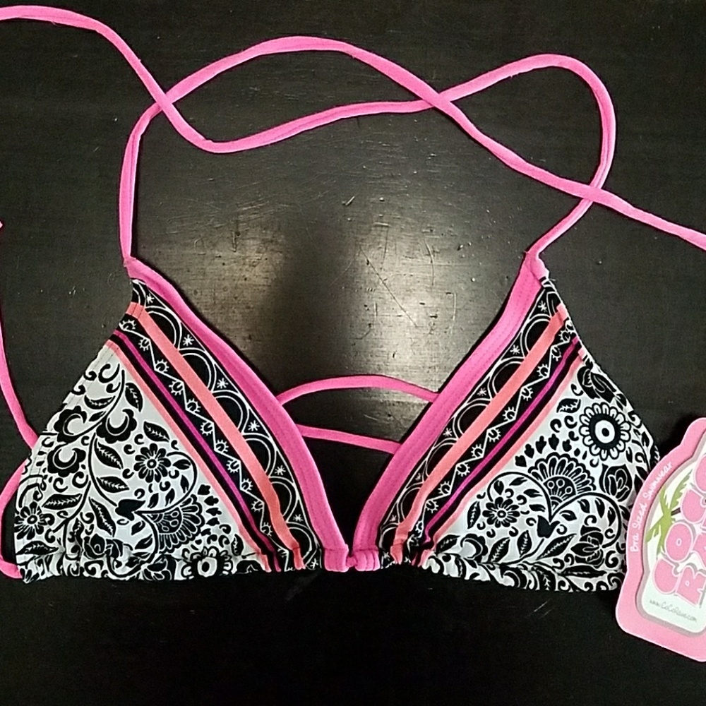 💥 3 for $15 💥 bandana print triangle top