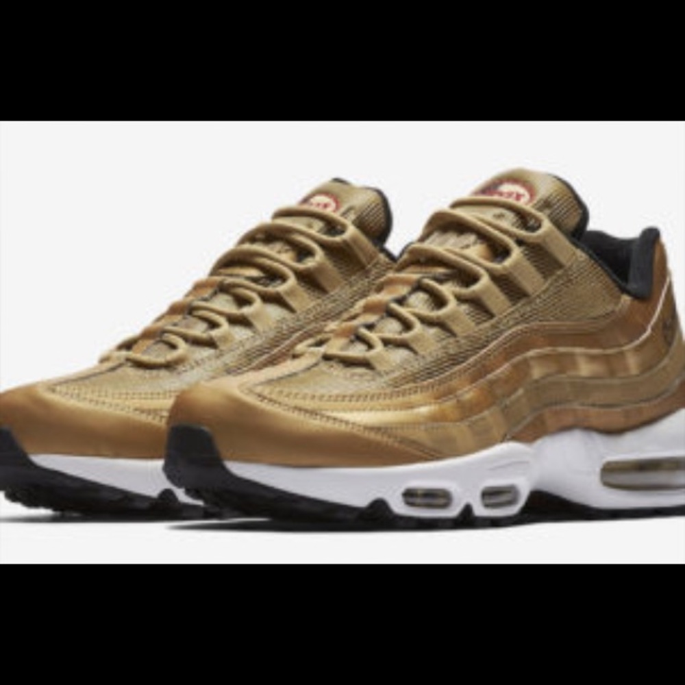 Nike Air Max 95 gold