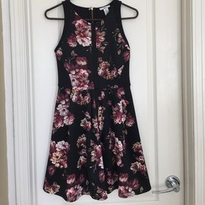 bar lll, adorable dress