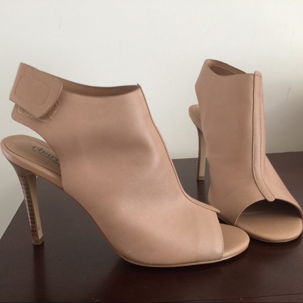 Charles & David sweet heels