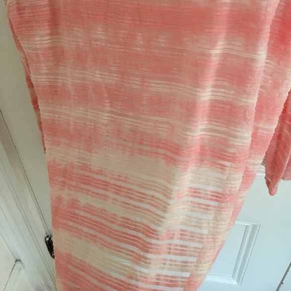 Pink sheer Guess long sleeve - Picture 3 of 3